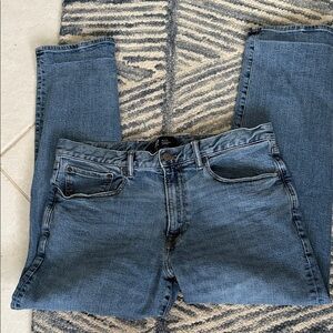 GAP Classic Blue Denim Jeans 36 X 30 Straight Taper